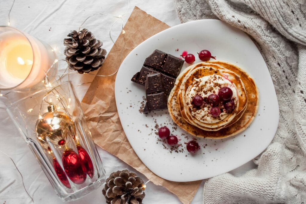 Warm Winter Food Destinations: Where to Eat Well and Stay Cozy in 2025–2026